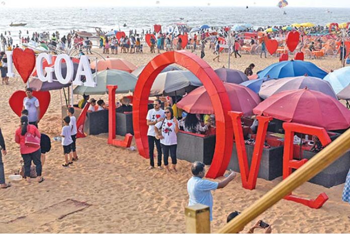 ವ್ಯಾಲೆಂಟೈನ್ಸ್ ಡೇ ಆಚರಿಸೋಕೆ ಗೋವಾಗೆ ತೆರಳಿದ್ದ ಜೋಡಿ ನೀರಿನಲ್ಲಿ ಮುಳುಗಿ ಸಾವು