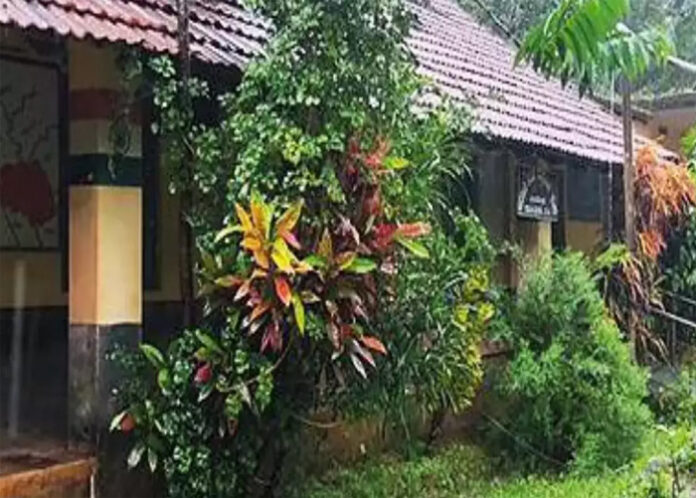 ಕೊಡಗು ಜಿಲ್ಲೆಯಲ್ಲಿ ಗಾಳಿ ಮಳೆ: ಕುಶಾಲನಗರ, ಸೋಮವಾರಪೇಟೆಯ ಶಾಲೆಗಳಿಗೆ ರಜೆ ಘೋಷಣೆ