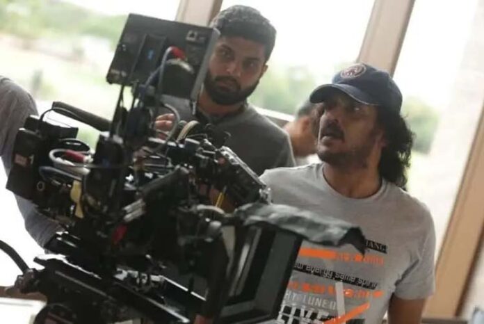 ಡೈರೆಕ್ಷನ್ ಕ್ಯಾಪ್ ತೊಟ್ಟು ಫೀಲ್ಡಿಂಗ್ ಇಳಿದ ಉಪ್ಪಿ: ಅಭಿಮಾನಿಗಳಲ್ಲಿ ಹೆಚ್ಚಿತ್ತು 'ಯು.ಐ' ಕುತೂಹಲ!