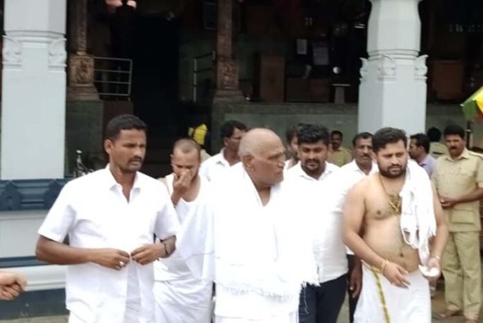 ನಾನು ರಾಗಿ ಕಳ್ಳ ಅಲ್ಲ: ಧರ್ಮಸ್ಥಳದಲ್ಲಿ ಪ್ರಮಾಣ ಮಾಡಿದ ಜೆಡಿಎಸ್ ಶಾಸಕ ಶಿವಲಿಂಗೇ ಗೌಡ