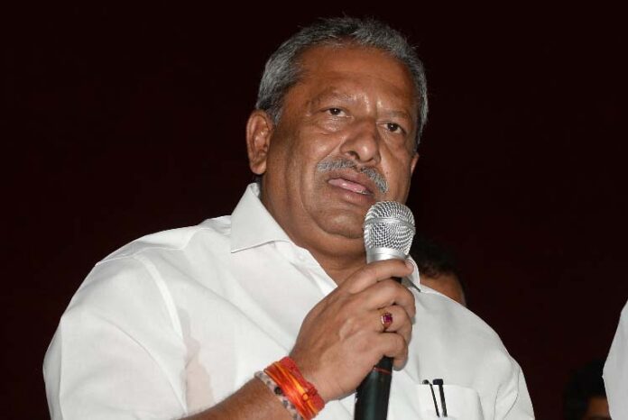 ರಾಹುಲ್‌ ಗಾಂಧಿ ಸಿದ್ದು-ಡಿಕೆಶಿ ಅವರನ್ನು ಜೋಡಿಸಲು ಬಂದಿದ್ದಾರೆ: ಸಚಿವ ಬೈರತಿ ಬಸವರಾಜ