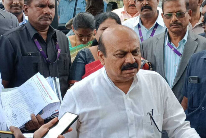 CM Bommai instructed to issue notice to Rupa Maudgil-Rohini Sindhuri