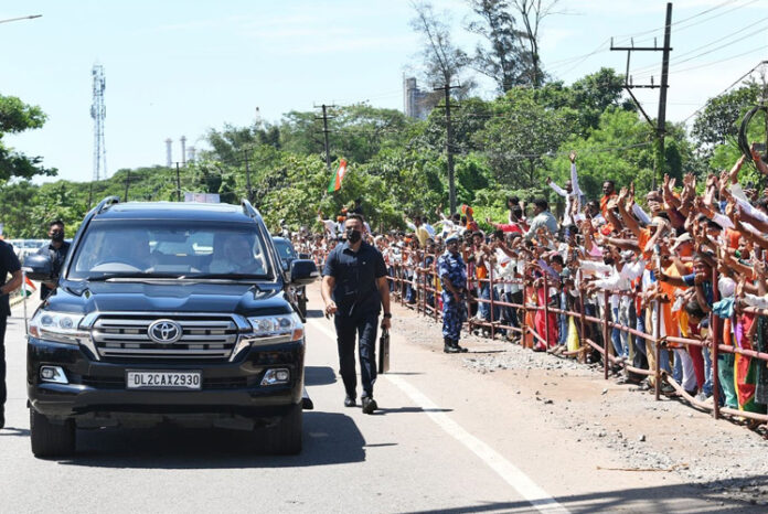 ಕಡಲತಡಿ ಮಂಗಳೂರಿನಲ್ಲಿ ಪ್ರಧಾನ ಸೇವಕನಿಗೆ ಸಿಕ್ಕಿತು ಭರ್ಜರಿ ಸ್ವಾಗತ