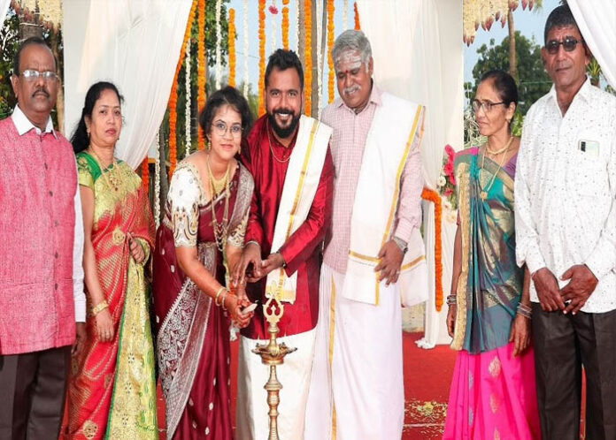ಮಂತ್ರಘೋಷಗಳಿಲ್ಲ, ಹೋಮ ಹವನಗಳಿಲ್ಲ, ಇದೇನಿದು ಸ್ವಾಭಿಮಾನಿ ವಿವಾಹ?