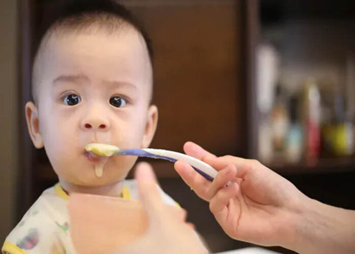 ಒಂದು ವರ್ಷದೊಳಗಿನ ಮಕ್ಕಳಿಗೆ ಯಾವ್ಯಾವ ಹಣ್ಣು ನೀಡಬಹುದು ಇಲ್ಲಿದೆ ಮಾಹಿತಿ..