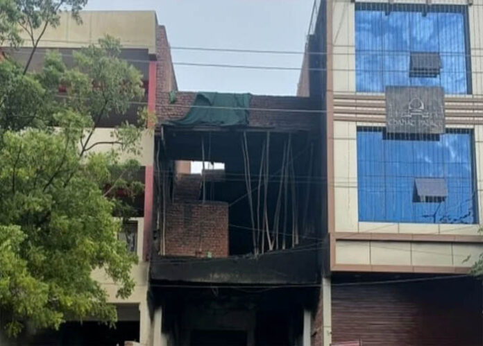 ಆಗ್ರಾದ ಖಾಸಗಿ ಆಸ್ಪತ್ರೆ ಕಟ್ಟಡದಲ್ಲಿ ಅಗ್ನಿ ಅವಘಡ: ಮೂವರು ಸಾವು