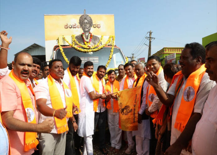 ಮೃತ್ತಿಕೆ ಸಂಗ್ರಹ ಅಭಿಯಾನ ವಾಹನಗಳಿಗೆ ಚಾಲನೆ