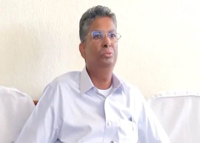ಕ್ಷಮೆ ಕೇಳೋದಿಲ್ಲ ಎಂದು ಪಟ್ಟು ಹಿಡಿದ ಜಾರಕಿಹೊಳಿ, ರಾಜ್ಯಾದ್ಯಂತ ಪ್ರತಿಭಟನೆ