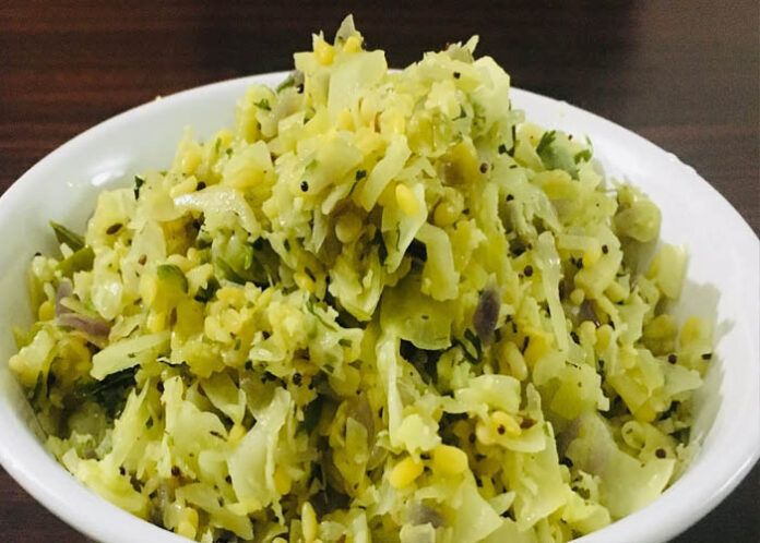 ಸಖತ್ ಟೇಸ್ಟಿ ಕೋಸು, ಹೆಸರುಬೇಳೆ ಪಲ್ಯ, ಹೀಗೆ ಮಾಡಿ ನೋಡಿ..