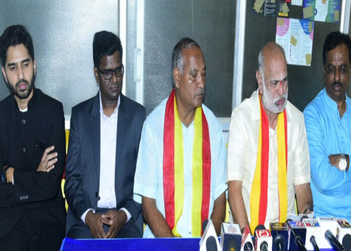 ಜಿಲ್ಲೆಯಲ್ಲಿ ಐದು ಕಾರ್ಮಿಕ ಭವನ ನಿರ್ಮಾಣ : ಸಚಿವ ಶಿವರಾಮ ಹೆಬ್ಬಾರ್
