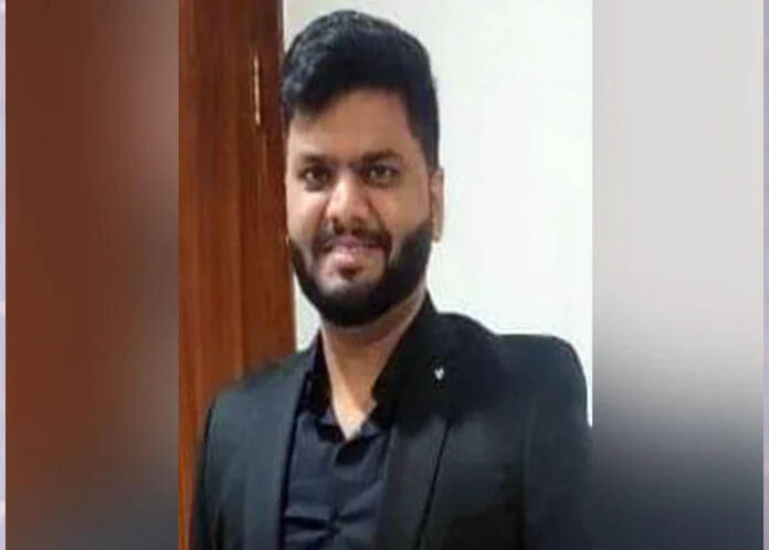 ಆರಪೇಷನ್‌ಗೂ ಮುನ್ನ ರೋಗಿಗೆ ವೈದ್ಯರಿಂದಲೇ ರಕ್ತದಾನ, ಡಾಕ್ಟರ್ ಕಾರ್ಯಕ್ಕೆ ಎಲ್ಲರ ಮೆಚ್ಚುಗೆ