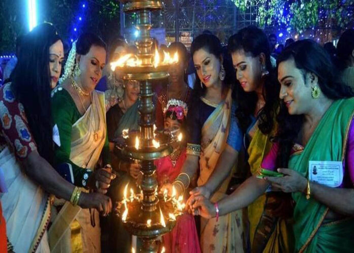 MUST READ | ಈ ದೇವಿ ದರುಶನ ಪಡೆಯಲು ಗಂಡಸರು ಹೆಂಗಸರಂತೆ ವೇಷ ಧರಿಸಬೇಕು, ಷೋಡಶ ಅಲಂಕಾರವೂ ಮಾಡಿಕೊಳ್ಳಬೇಕು!