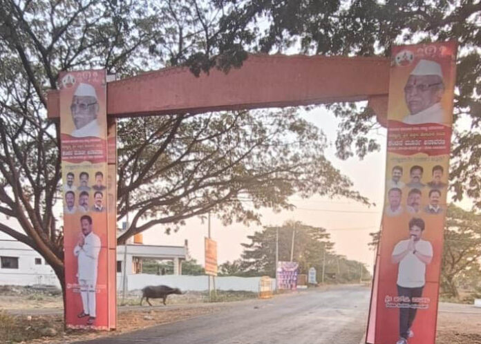 ಅಫಜಲಪುರದಲ್ಲಿ ರಾರಾಜಿಸುತ್ತಿದೆ ಪಿಎಸ್‌ಐ ನೇಮಕಾತಿ ಅಕ್ರಮದ ಕಿಂಗ್‌ಪಿನ್ ಆರ್.ಡಿ. ಪಾಟೀಲ್ ಕಟೌಟ್!