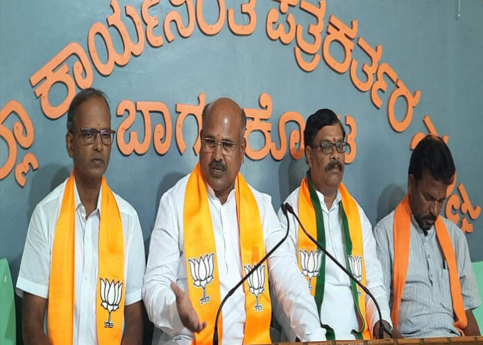 ನಾಯಿ ಕಂಡ್ರೆ ಸಿದ್ದರಾಮಯ್ಯಗೆ ಭಯ ಯಾಕೆ? : ಶಾಂತಗೌಡ ಪಾಟೀಲ