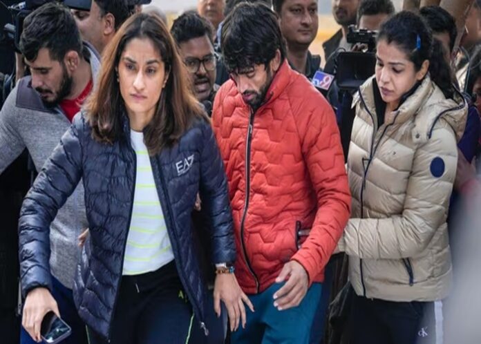 ಕುಸ್ತಿಪಟುಗಳಿಂದ ಬೃಹತ್ ಪ್ರತಿಭಟನೆ: ಅಸೋಸಿಯೇಷನ್ ಮುಂದೆ ಇಟ್ಟರು 4 ಬೇಡಿಕೆಗಳು!