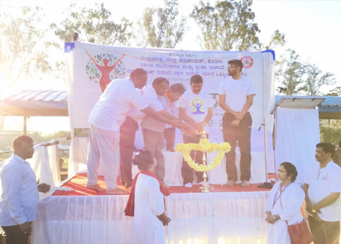 ಆರೋಗ್ಯವಂತ ಬದುಕಿಗೆ ಯೋಗ ಸಹಕಾರಿ: ಶಾಸಕ ಎಂ.ಪಿ. ಅಪ್ಪಚ್ಚುರಂಜನ್