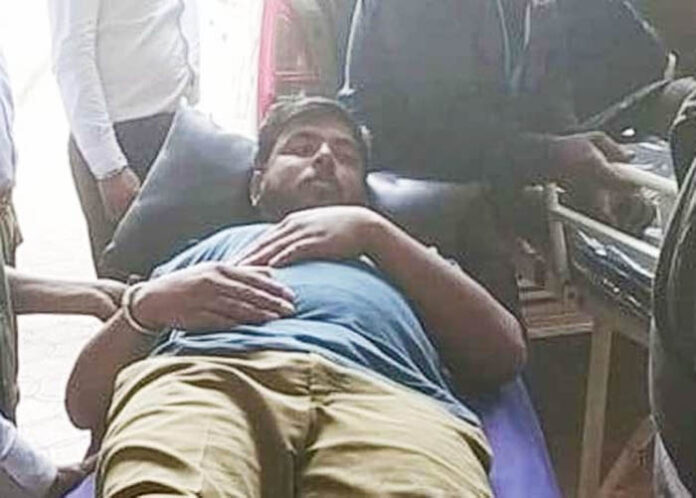 ಕಾಡಾನೆ ದಾಳಿಯಿಂದ ಬಚಾವ್ ಆಗಲು ಯತ್ನಿಸಿದ ಅರಣ್ಯ ಸಿಬ್ಬಂದಿಗೆ ಗಂಭೀರ ಗಾಯ