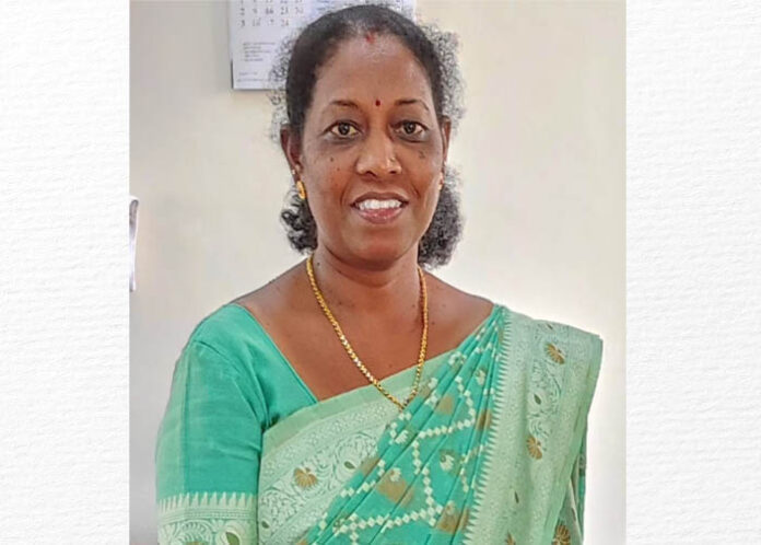 ಬಾಡಿಗೆ ಕಾರಲ್ಲಿ ಚುನಾವಣಾ ಪ್ರಚಾರ: ಎಲ್ಲರ ಗಮನ ಸೆಳೆದರು ಸುಳ್ಯದ ಅಭ್ಯರ್ಥಿ!