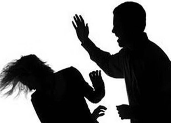 ಕುಡಿದು ಬಂದು ಅಮ್ಮನಿಗೆ ಹೊಡೀತಾರೆ, ಅಪ್ಪನ ವಿರುದ್ಧ ಕಂಪ್ಲೆಂಟ್ ಕೊಟ್ಟ ಬಾಲಕ!